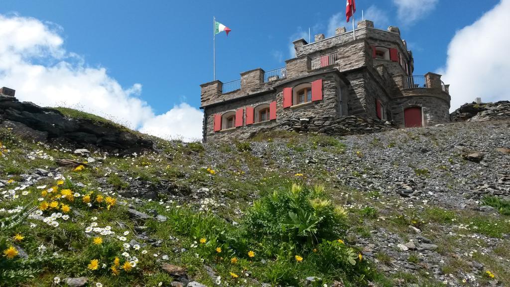 Hotel Rifugio Garibaldi