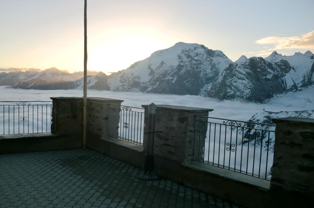 Rifugio Garibaldi Hotel *