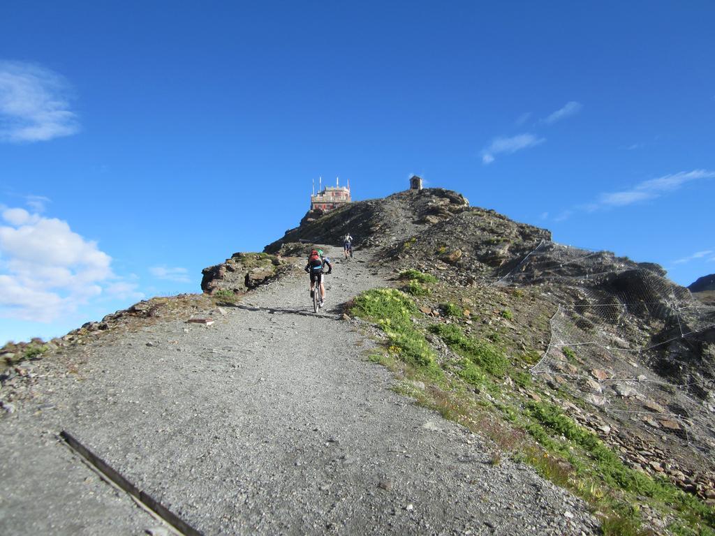 Rifugio Garibaldi Hotel Gebirgspass Stilfser Joch